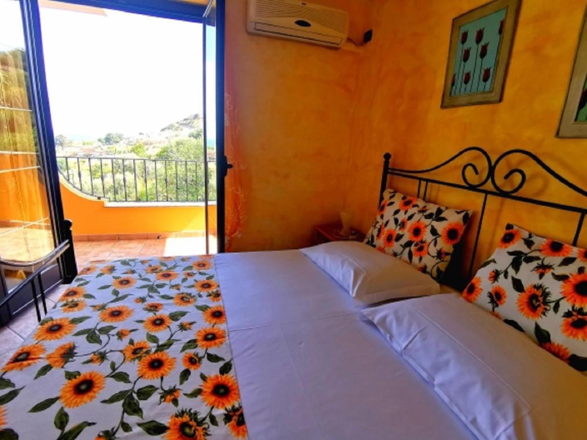 Apartamento Baciati Dal Sole Zambrone Exterior foto