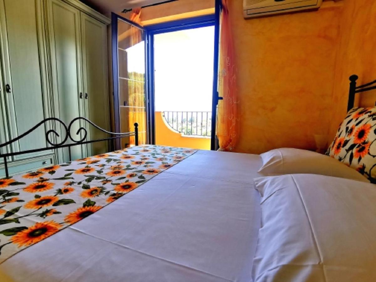 Apartamento Baciati Dal Sole Zambrone Exterior foto